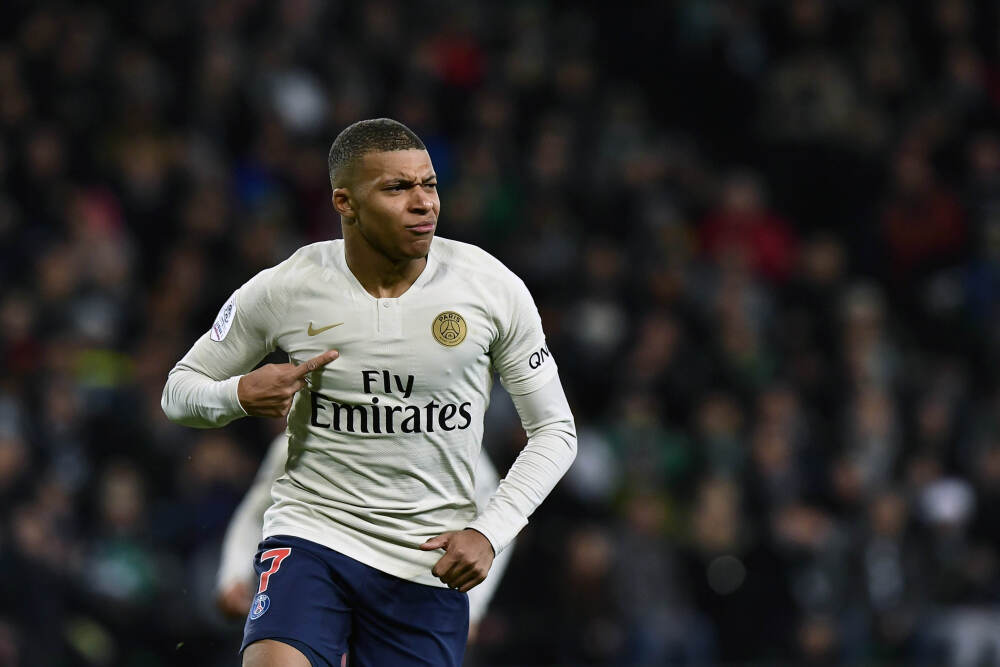 TA皇马秘情：维尼修斯会因国家德比过激行为而受罚吗？